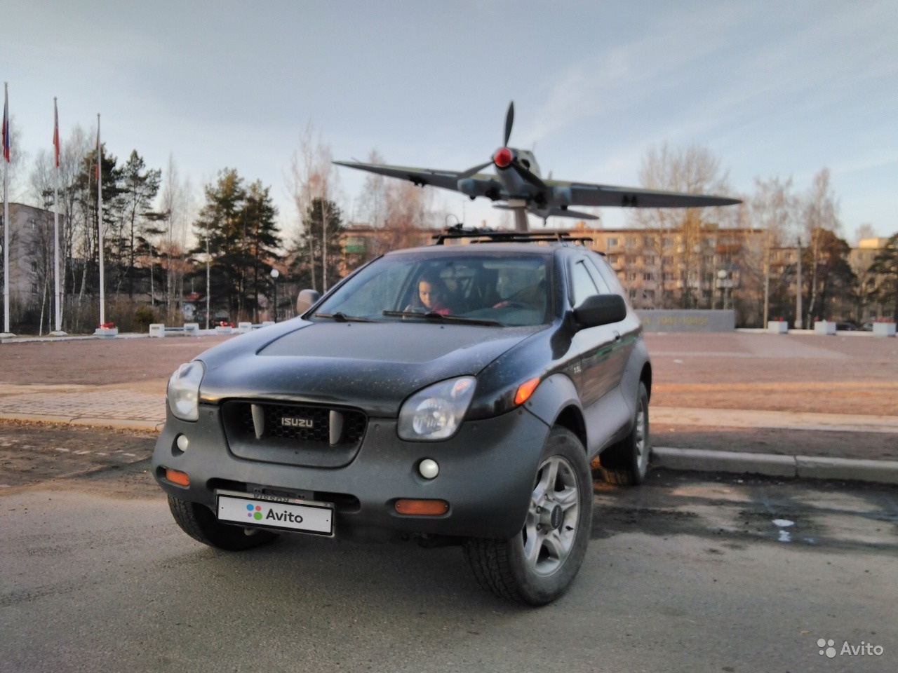 1999 Isuzu VehiCross AWD - один из 5958 - АвтоГурман